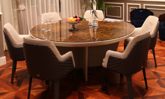 Komercyjne meble do restauracji hotelowych Stoły i krzesła Wszechstronny design